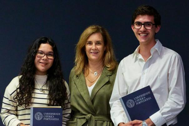 	Faculdade de Medicina da Católica entrega prémios aos melhores estudantes | Francisco Afonso e Laura Portillo